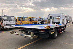 珲春汽车救援补胎