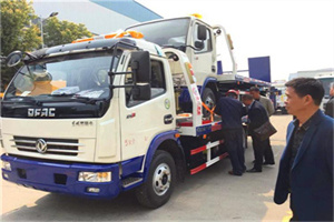 珲春汽车道路救援拖车价格